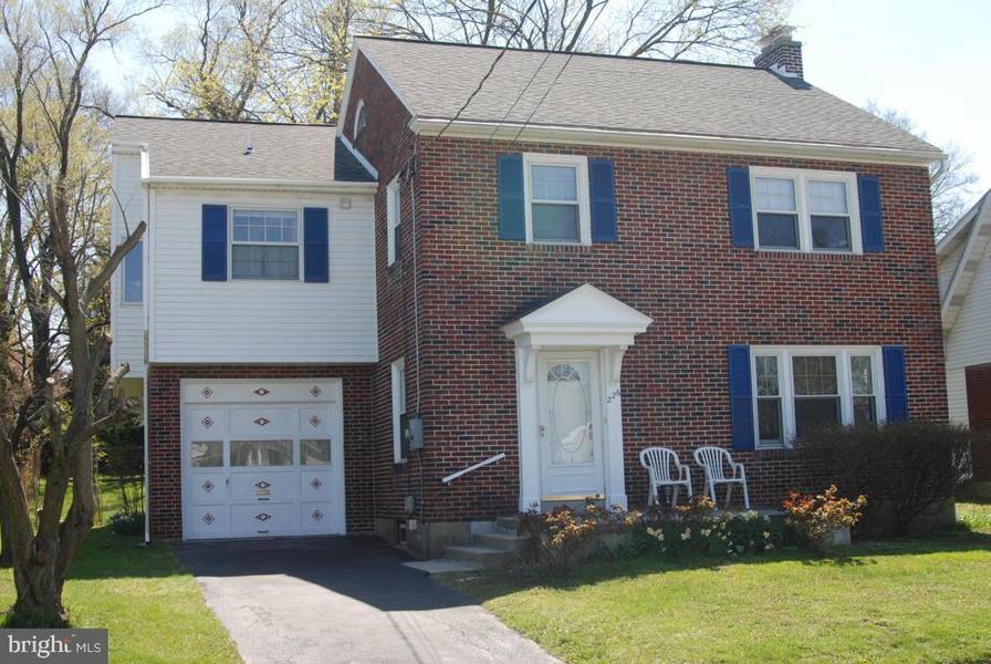 226 LEMON ST, Elizabethtown, PA 17022