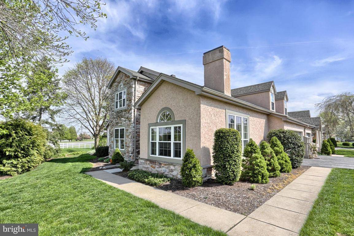 Lancaster, PA 17601,115 GREENVIEW DR