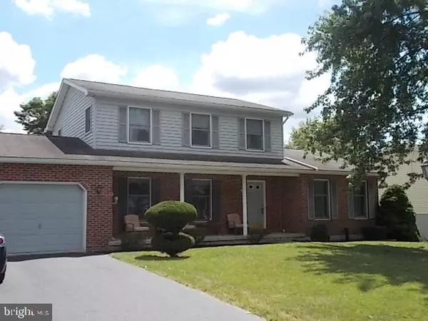 Hanover, PA 17331,19 GARDEN LN