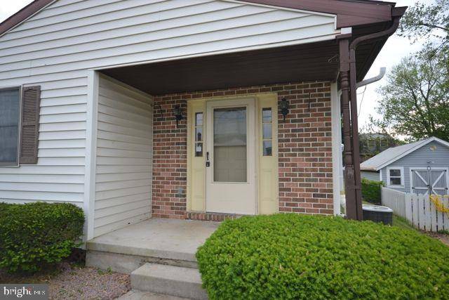Littlestown, PA 17340,64 JAMES AVE