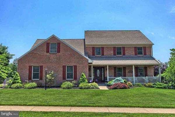 2761 PRIMROSE LN, York Twp, PA 17402