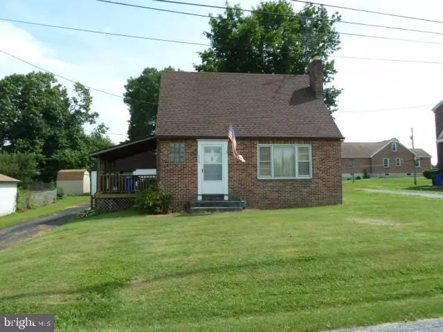 York, PA 17406,670 SKYLINE DR