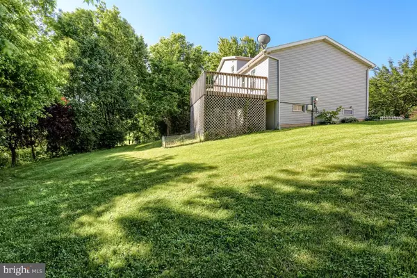 Hummelstown, PA 17036,8898 MCKINLEY CT