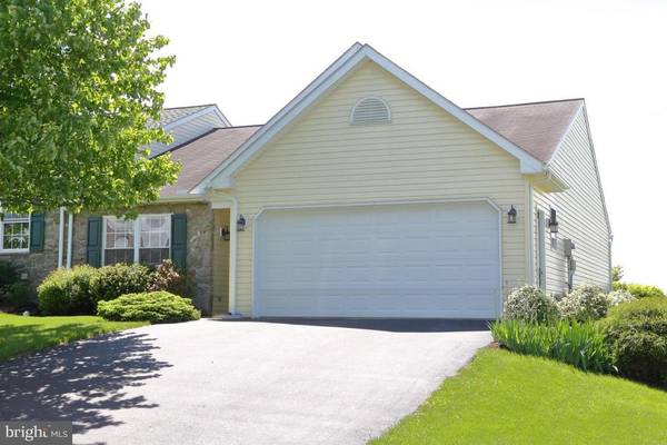 Mount Joy, PA 17552,2082 WEEPING WILLOW LN