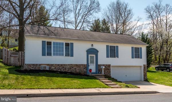 Ephrata, PA 17522,445 HOWARD AVE