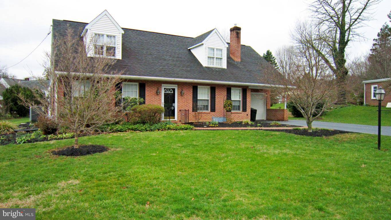 2314 WICKLYN RD, Lancaster, PA 17601