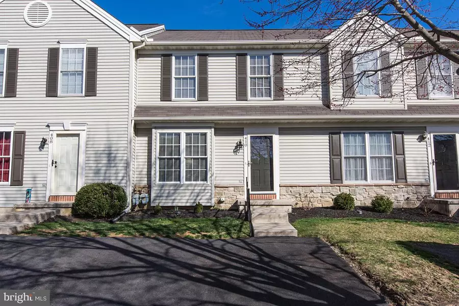 410 BANYAN CIRCLE DR, Lancaster, PA 17603