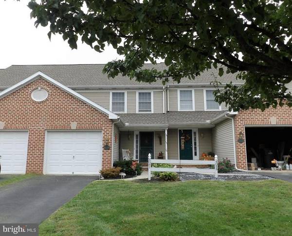 4061 LAUREL LN, Mount Joy, PA 17552