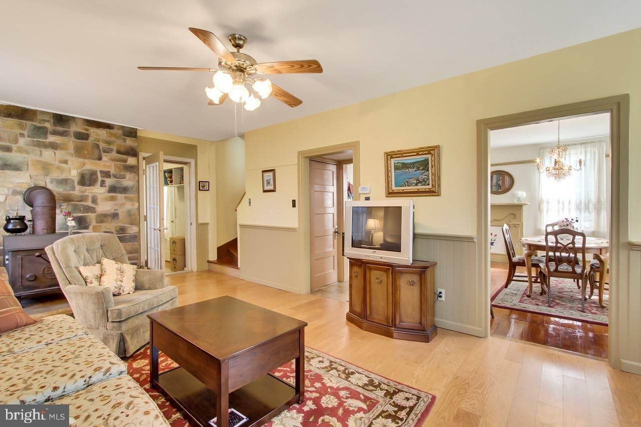 Spring Grove, PA 17362,4939 ZEIGLERS CHURCH RD