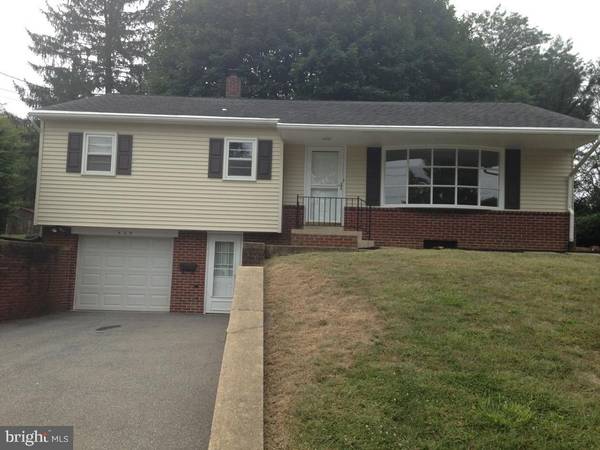 429 PENN VIEW DR, Millersville, PA 17551