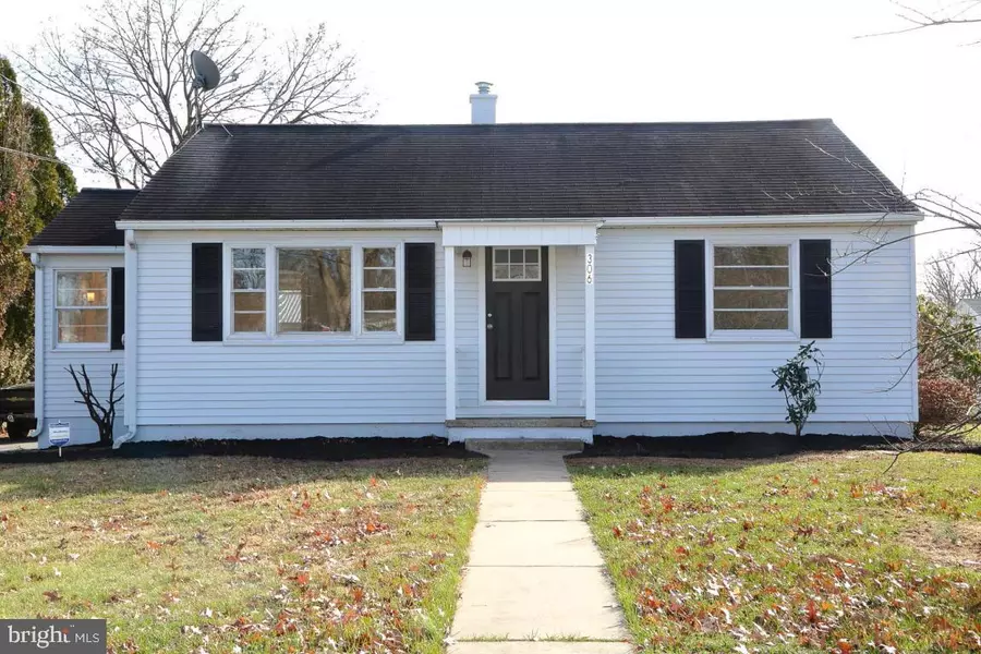 306 E WILLOW ST, Elizabethtown, PA 17022