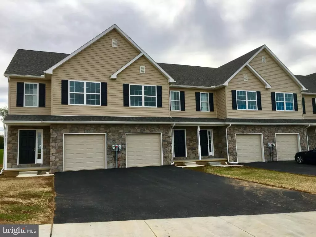 Myerstown, PA 17067,109 LINDA SUE LN #37