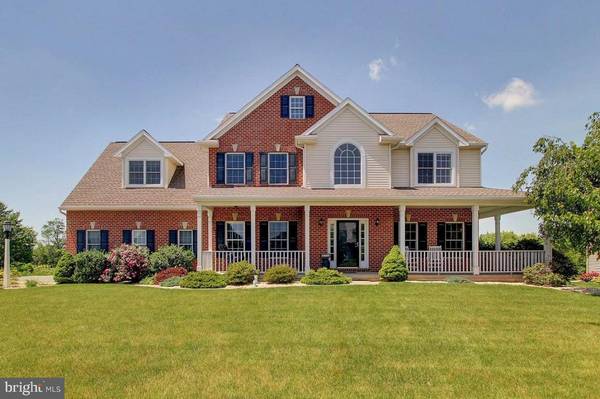 15 JEWEL DR, Mount Joy, PA 17552