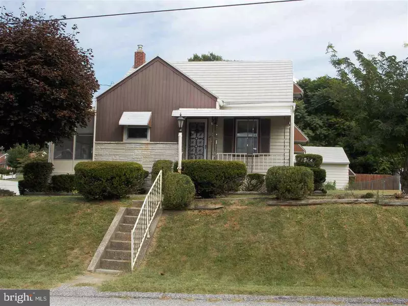 2549 MAYFIELD ST, York, PA 17406