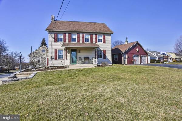 New Holland, PA 17557,363 W BROAD ST