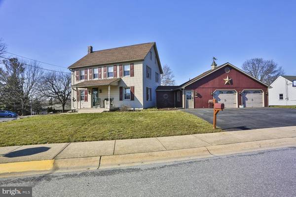 New Holland, PA 17557,363 W BROAD ST