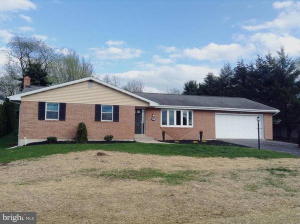 156 MAYTOWN RD, Elizabethtown, PA 17022