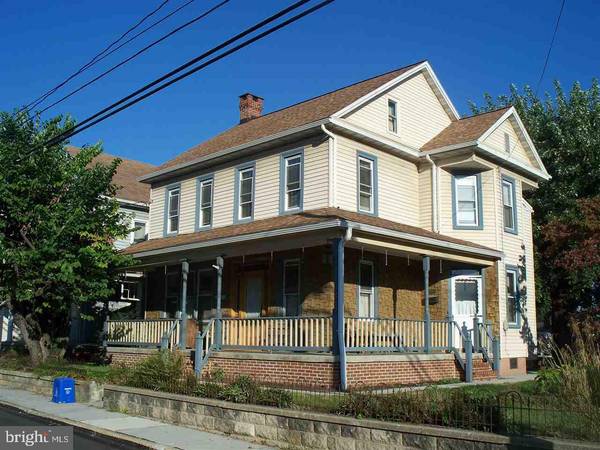 844 YORK ST, Hanover, PA 17331