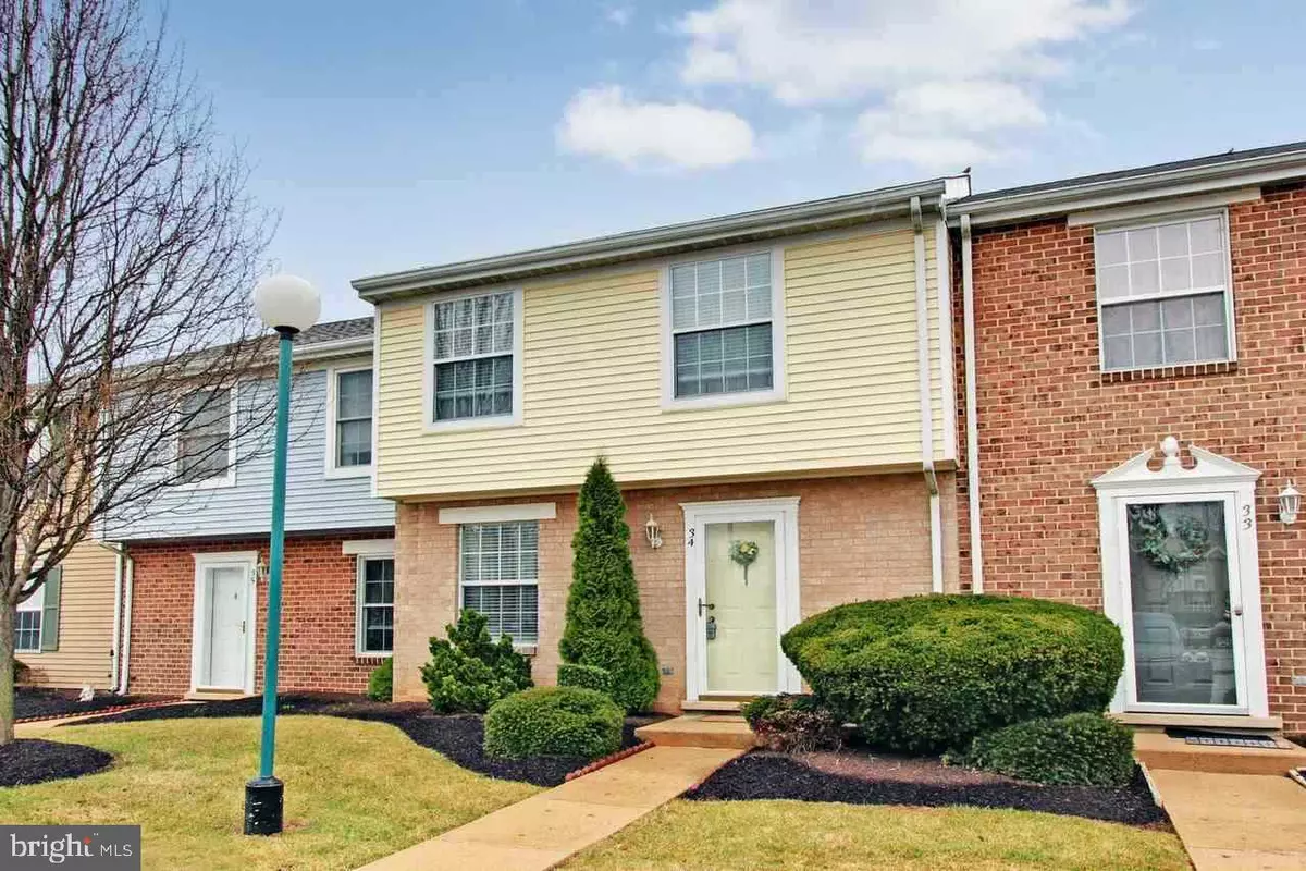 York, PA 17404,34 WILLIAMSTOWN CIR