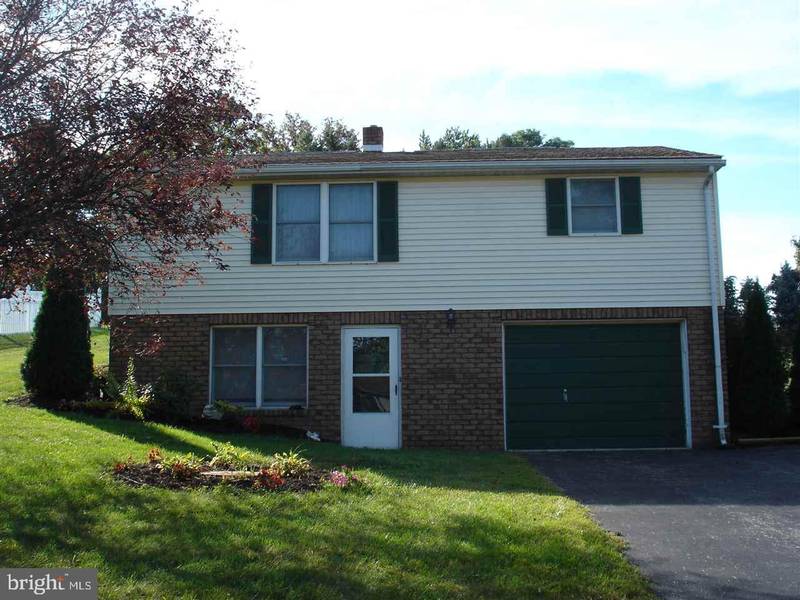 639 WILSON AVE, Dallastown, PA 17313