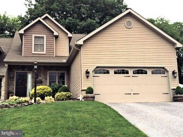 740 FIELDSTONE LN, Elizabethtown, PA 17022