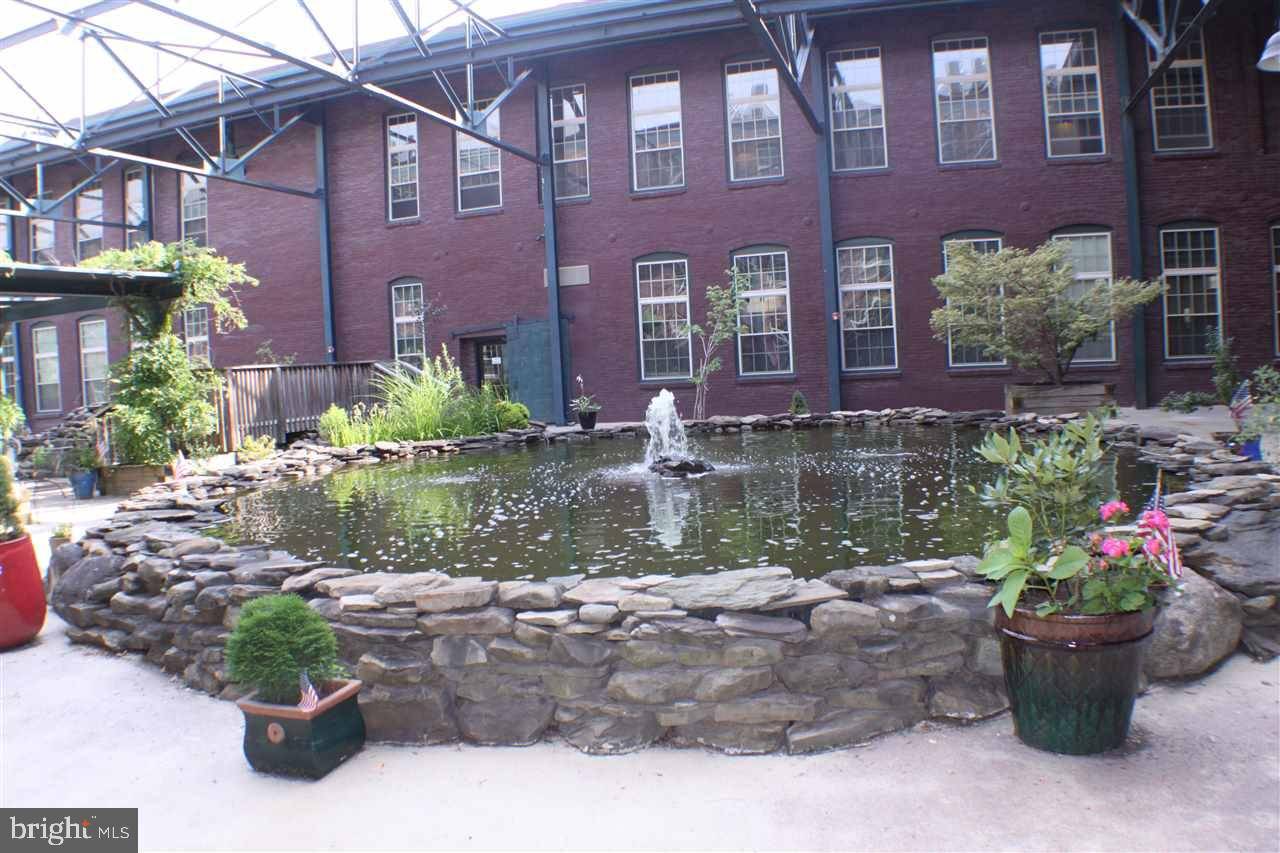 York, PA 17403,600 N HARTLEY ST #209