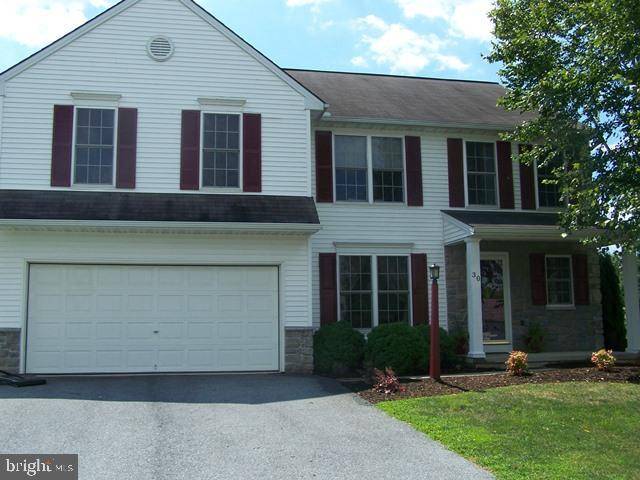 30 FARMINGDALE LN, Marietta, PA 17547