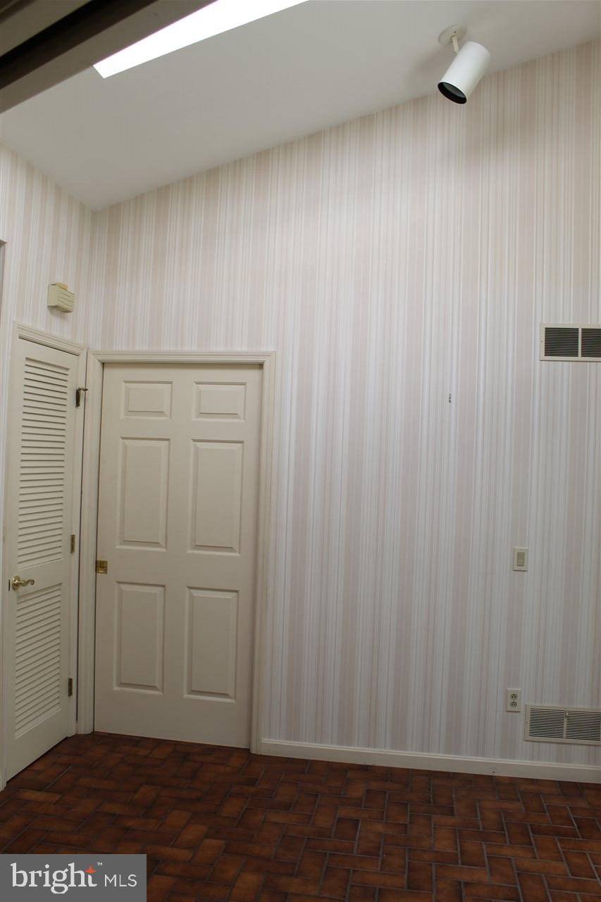 Hanover, PA 17331,103 LITTLETON DR