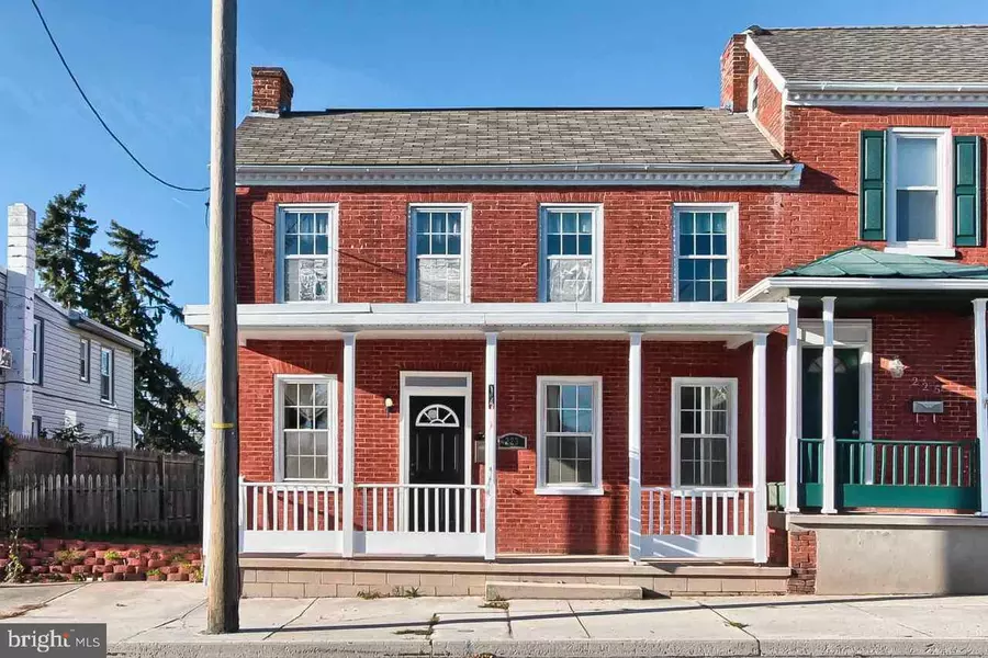 223 MAIN ST, Mcsherrystown, PA 17344