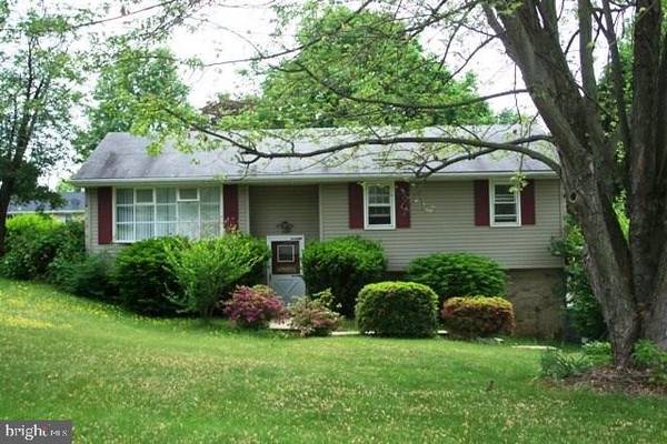569 E HEATHERFIELD WAY, Red Lion, PA 17356