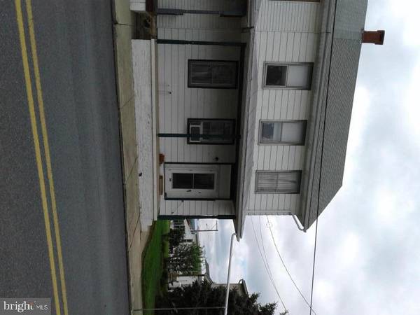 141 N CENTER ST, Fredericksburg, PA 17026