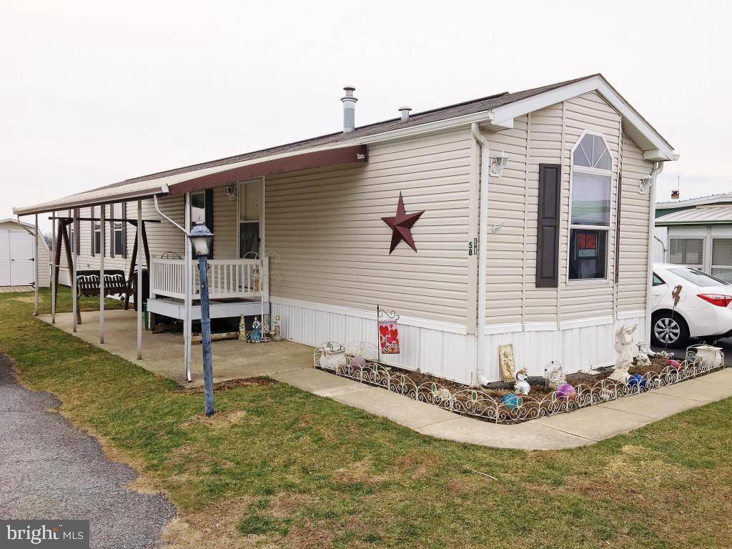 58 RIDGEWOOD MNR, Manheim, PA 17545