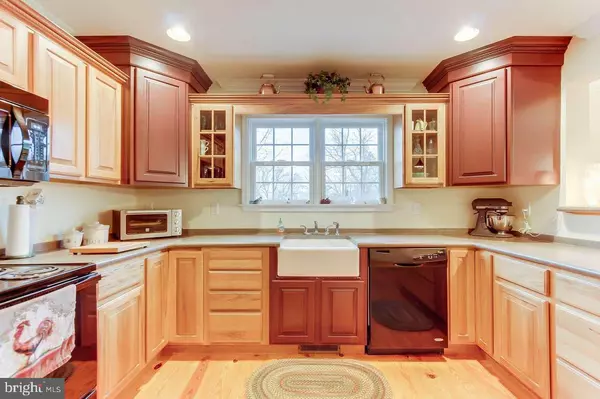 Fawn Grove, PA 17321,40 DALE DR
