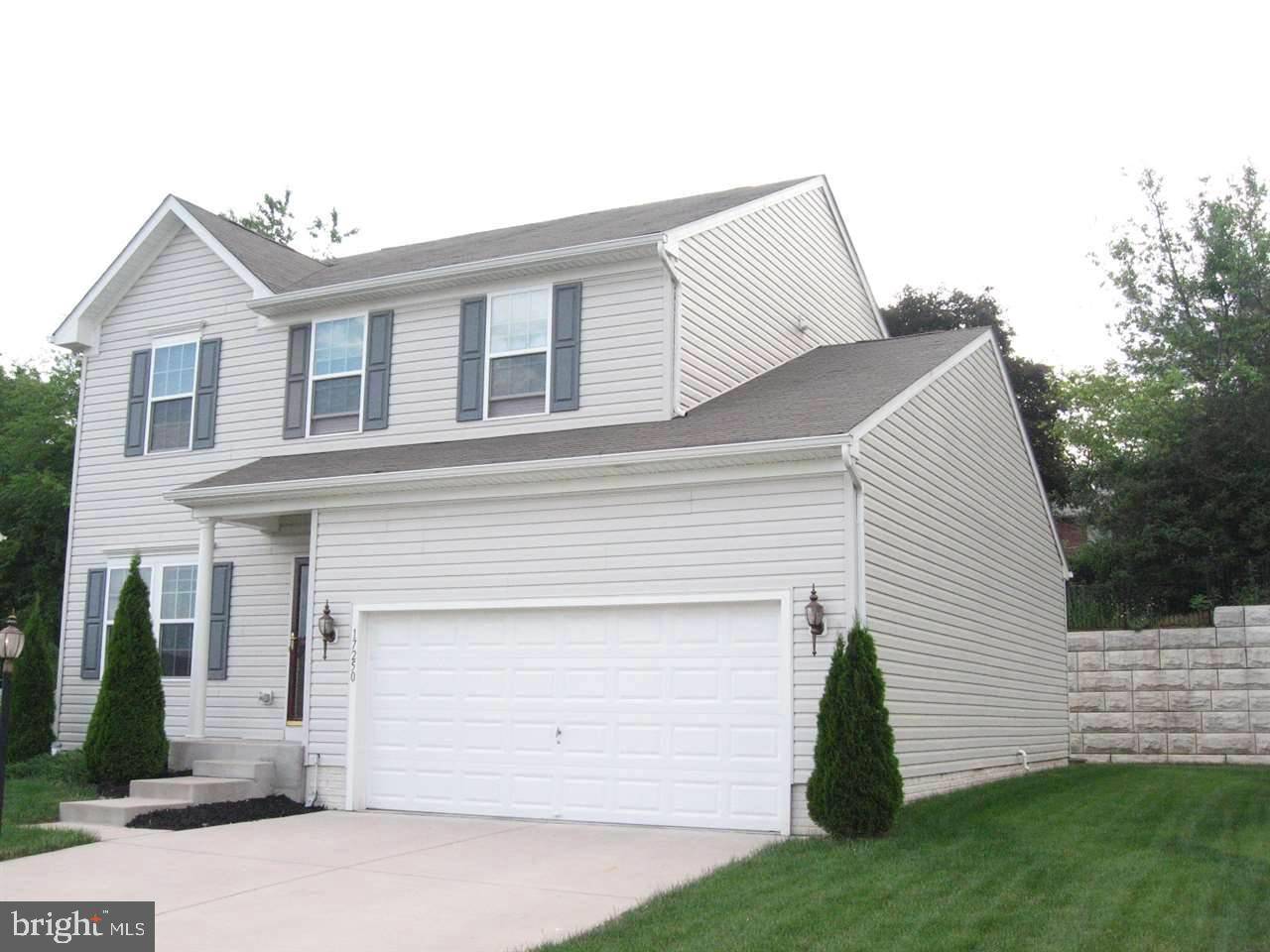 17250 RUSSETT FARM DR, Shrewsbury Twp, PA 17361