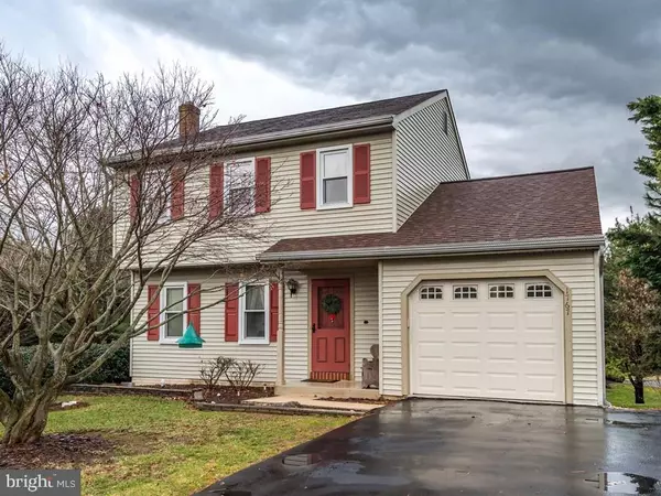 1767 WILDERNESS RD, Lancaster Twp, PA 17603