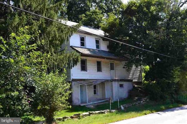 2721 BUFFALO VALLEY RD, Spring Grove, PA 17362