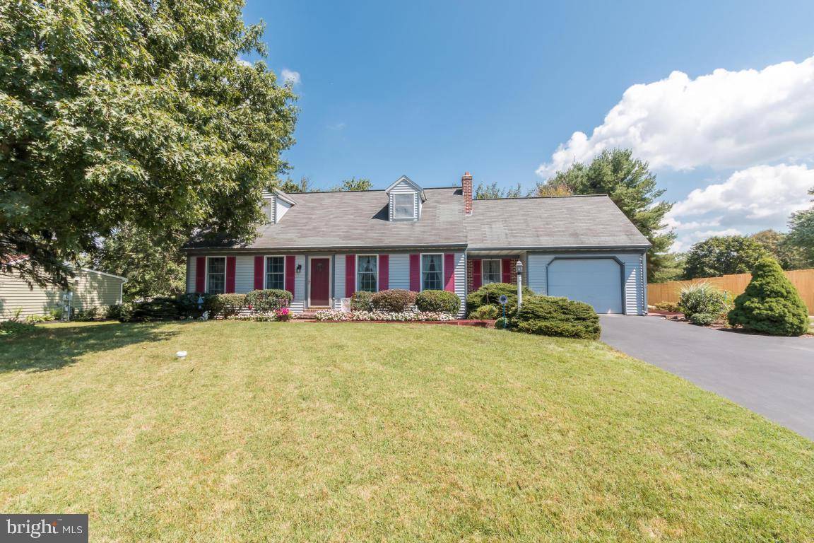 Lititz, PA 17543,4 KNOLLWOOD DR