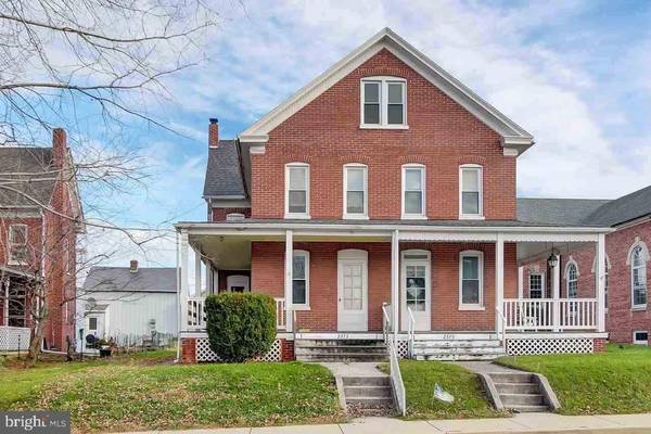 2375 S QUEEN ST, York Twp, PA 17402