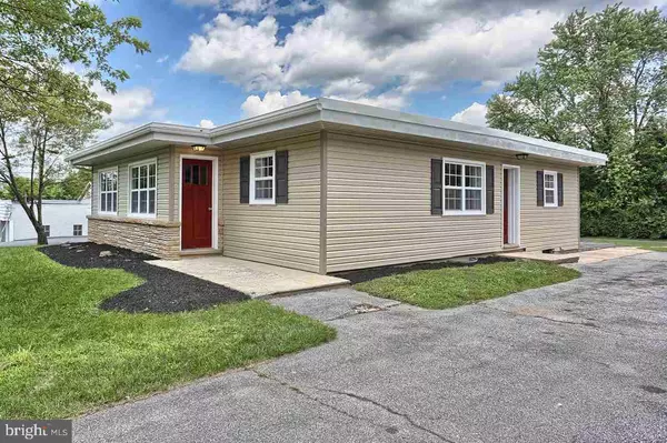 1883 SPRING RD, Carlisle, PA 17013