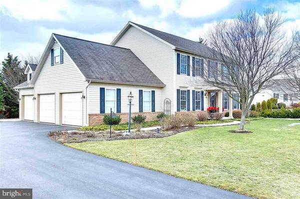 2438 BAILEY AVE, New Freedom, PA 17349