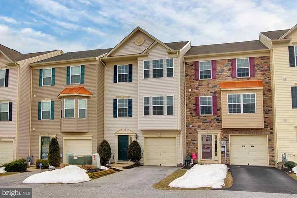 229 COUNTRY RIDGE DR, Red Lion, PA 17356