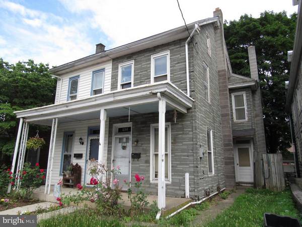 236 DUKE ST, Ephrata, PA 17522