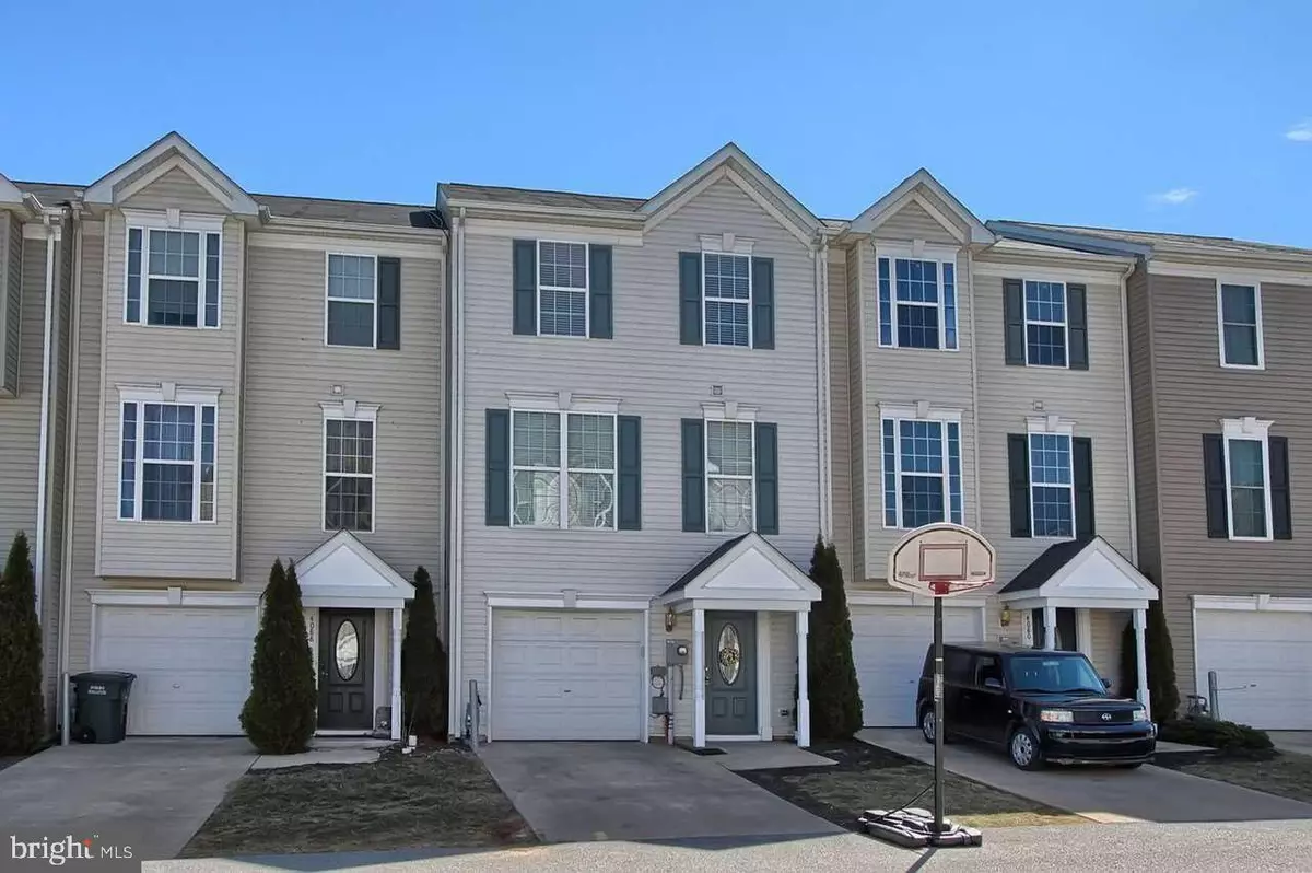 Dover, PA 17315,4084 FOREST HILLS CT