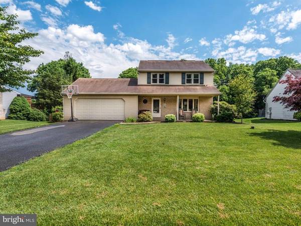 132 STONEWYCK DR, Lancaster, PA 17603