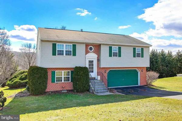 443 APPALOOSA WAY, Red Lion, PA 17356