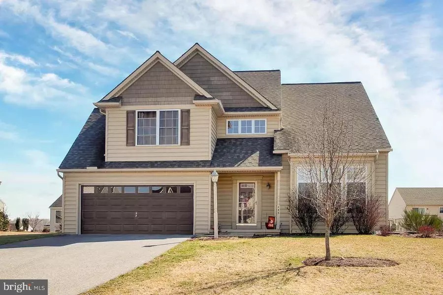 435 PEBBLE BEACH DR, Mt Wolf, PA 17347