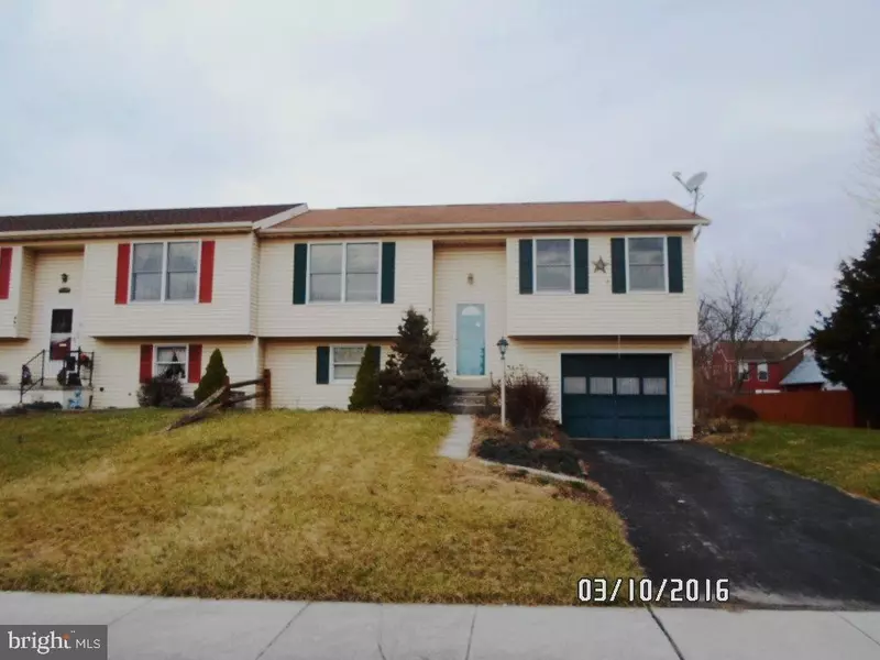 219 S LINCOLN DR, Hanover, PA 17331