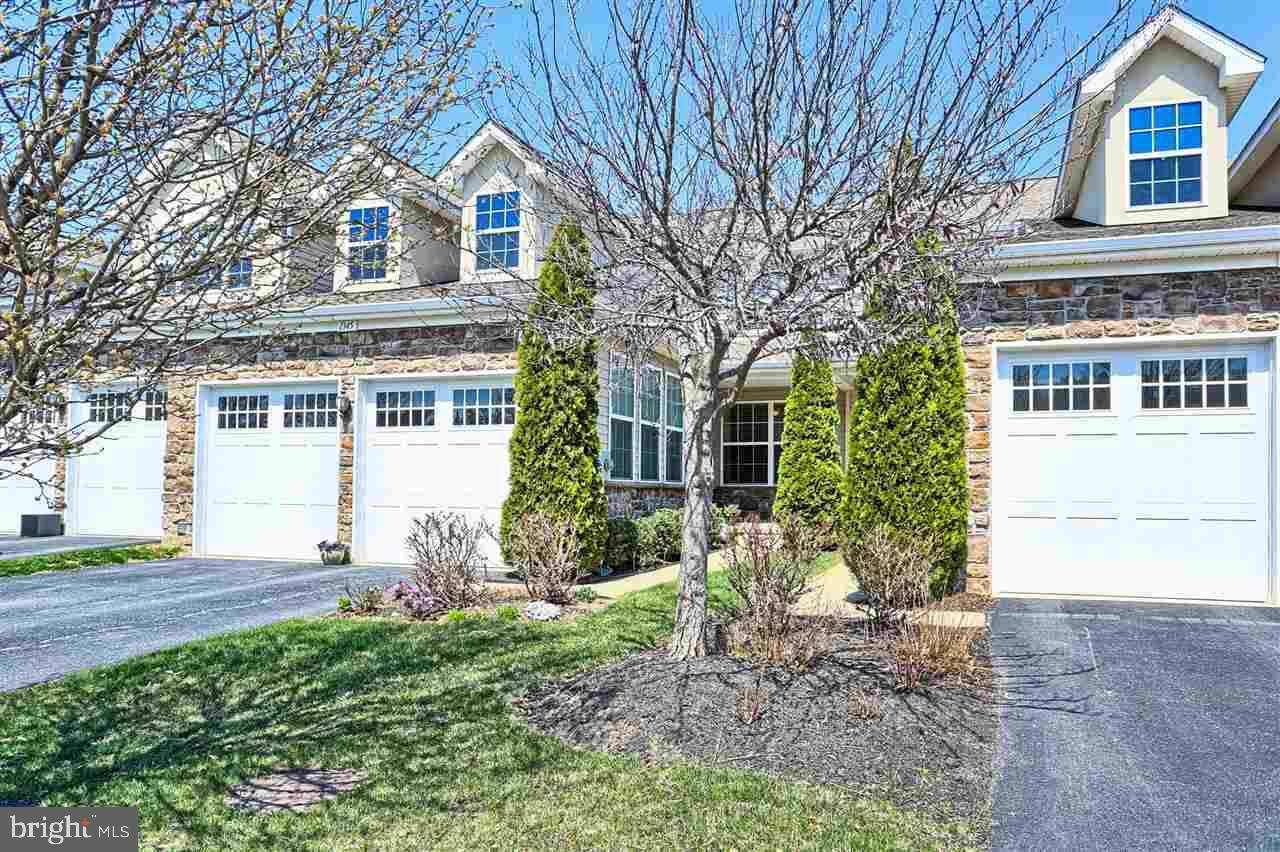 1345 FIELDBROOK CIR, York, PA 17403