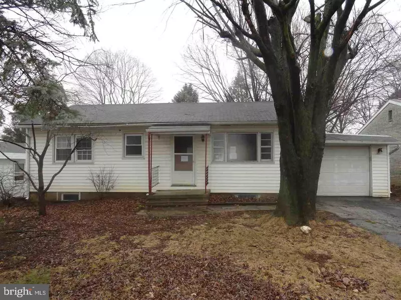 59 RADIO RD, Hanover, PA 17331