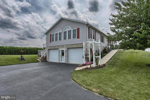 8049 LANCASTER AVE, Bethel, PA 19507